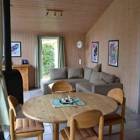 Holiday home Mit Sauna Im Mirow