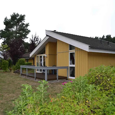Holiday home Mit Sauna Im Mirow *